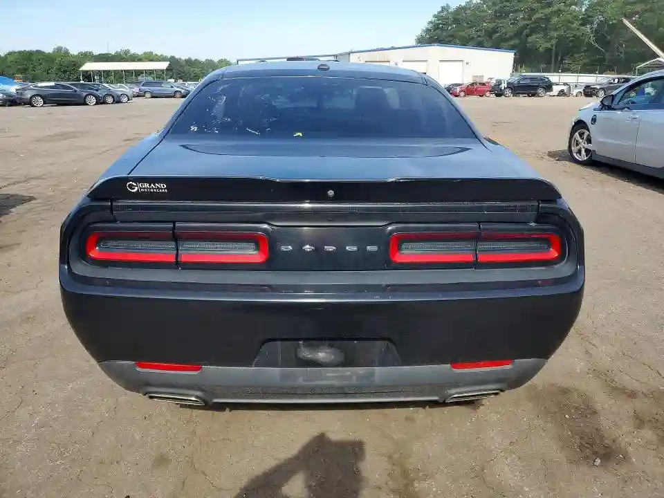 2C3CDZAG3KH672168 2019 DODGE CHALLENGER-5