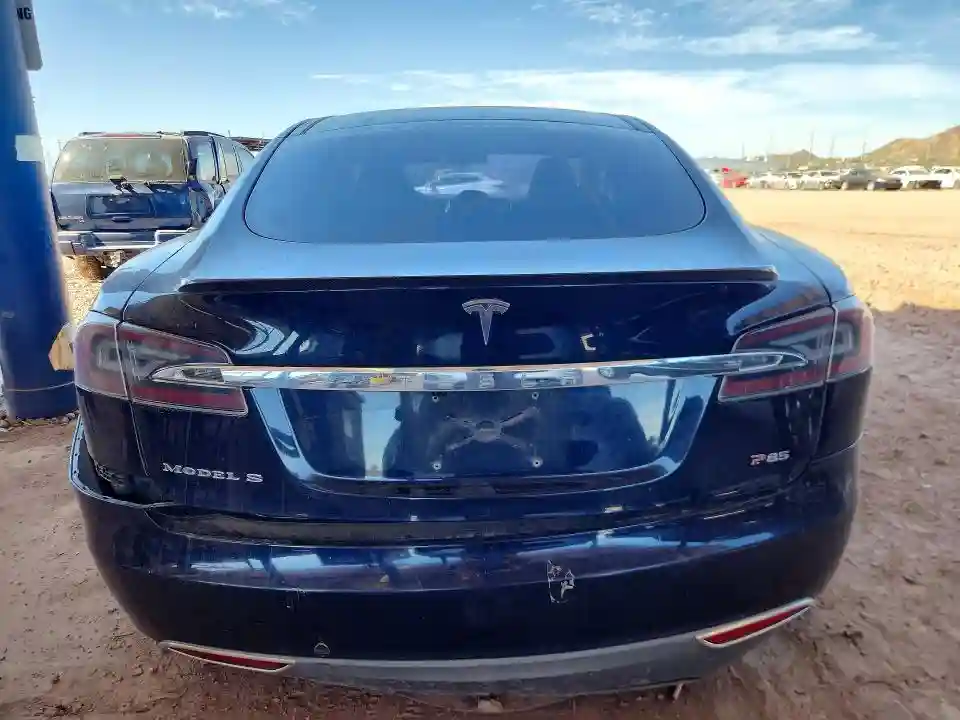 5YJSA1DP8DFP05834 2013 TESLA MODEL S-5