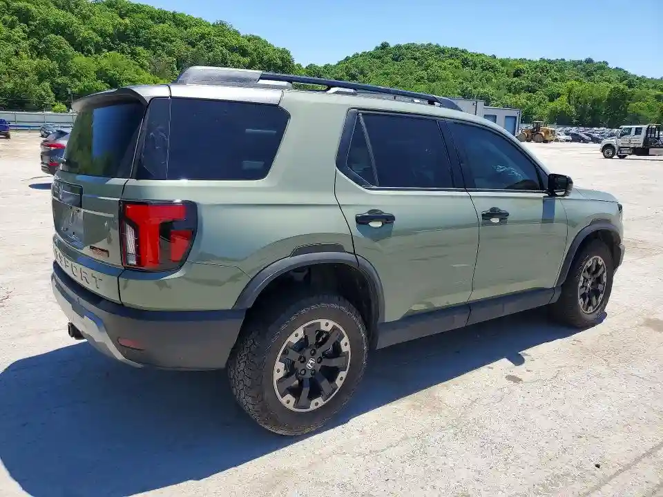 5FNYF9H82TB051957 2026 HONDA PASSPORT-2