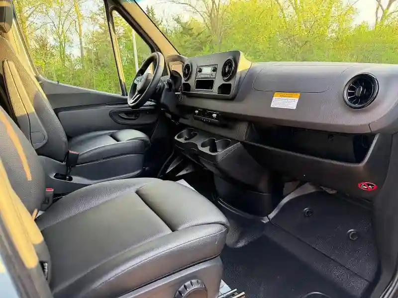 W1Y4NDHY7PT136876 2023 MERCEDES-BENZ SPRINTER-4