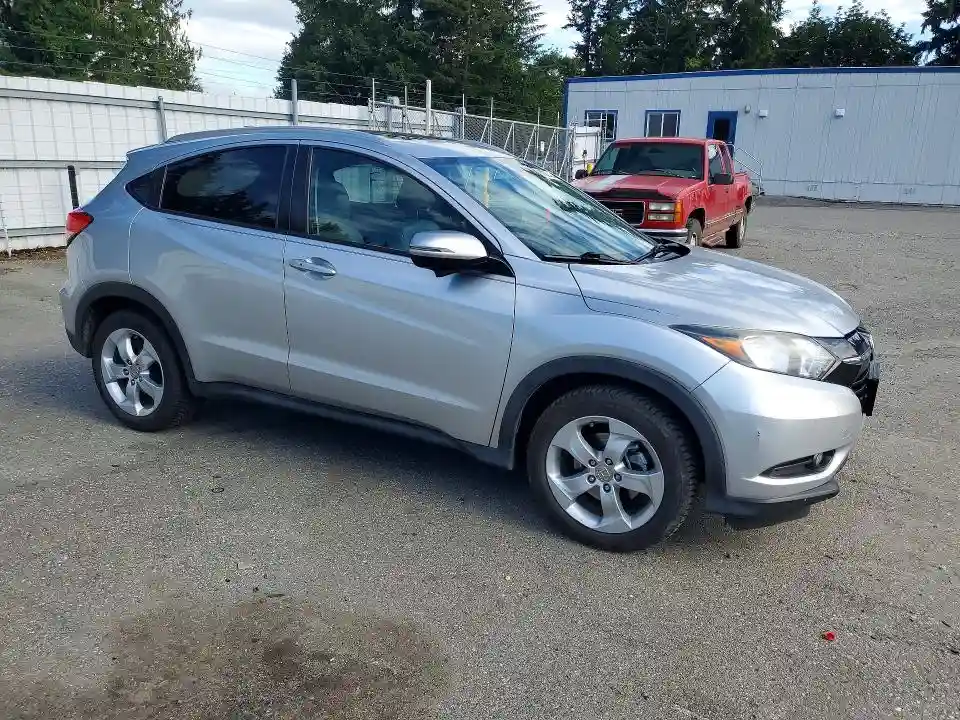 3CZRU6H73GM761137 2016 HONDA HR-V-3