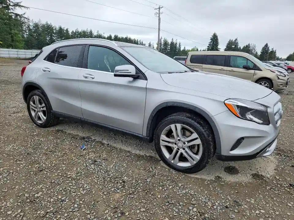 WDCTG4GB5HJ357827 2017 MERCEDES-BENZ GLA-CLASS-3