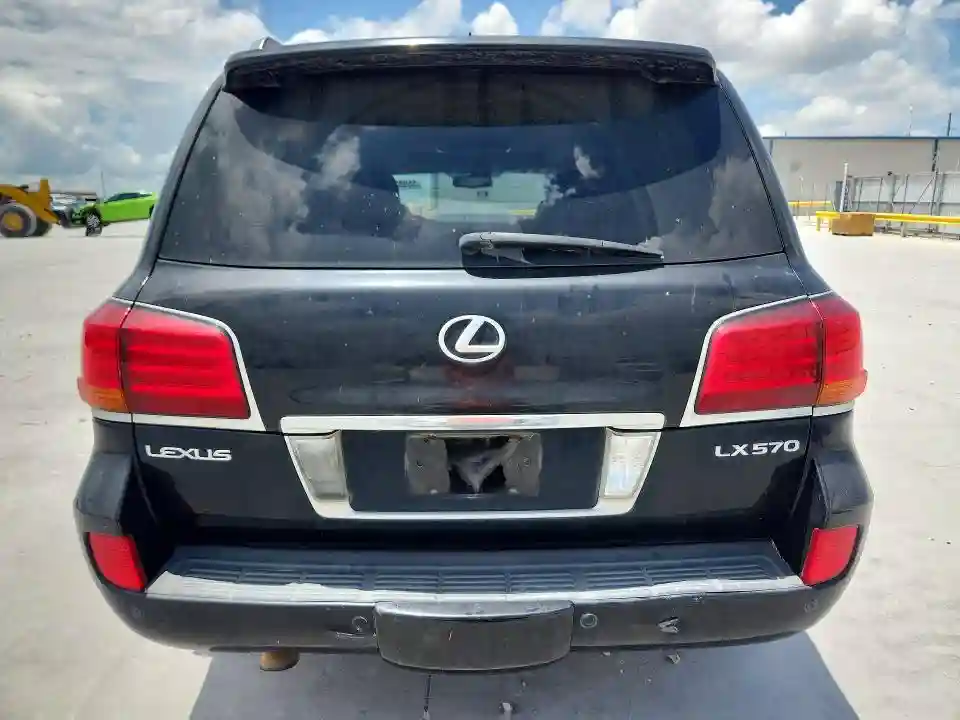 JTJHY7AX6A4045676 2010 LEXUS LX570-5