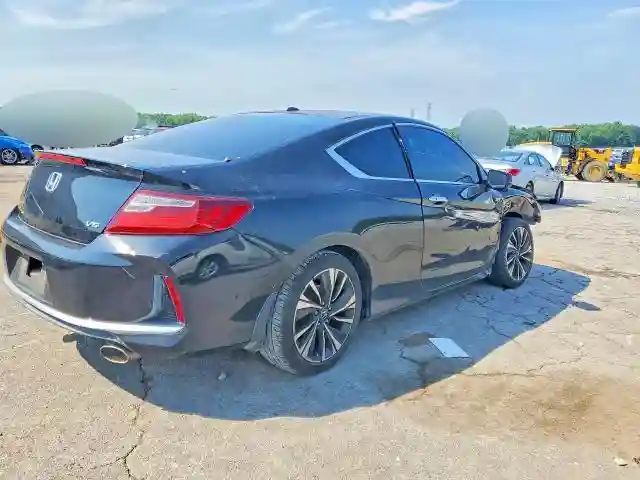 1HGCT2A89HA006438 2017 HONDA ACCORD-2