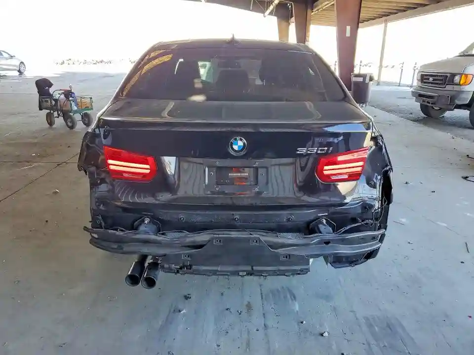 WBA8B9G5XHNU51855 2017 BMW 3 SERIES-5