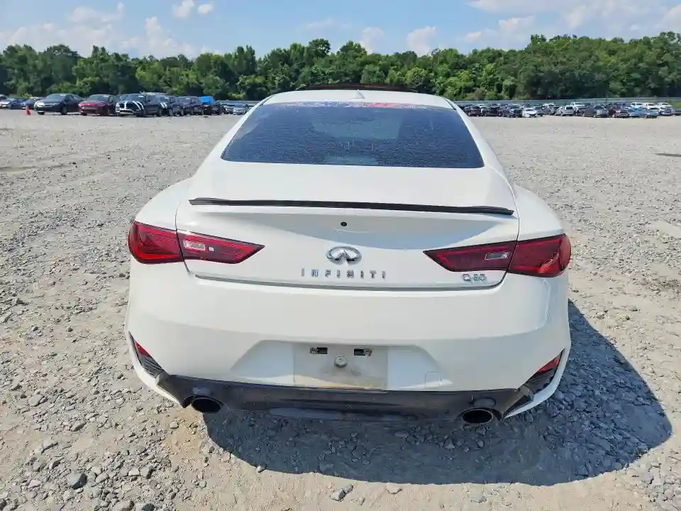 JN1EV7EK7JM342438 2018 INFINITI Q60-5