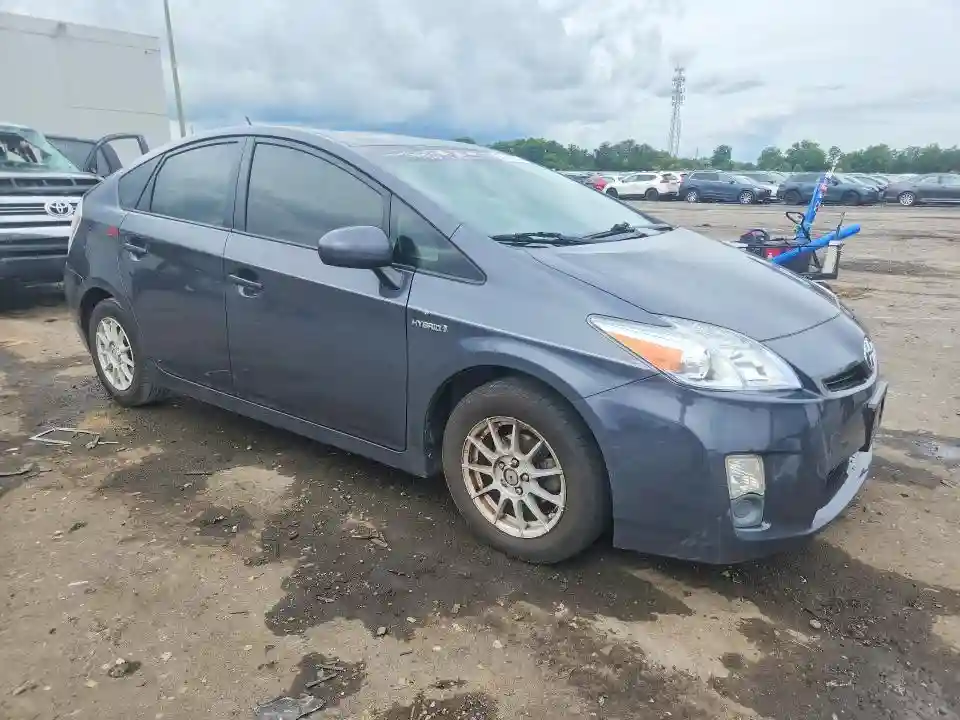JTDKN3DU8B0282058 2011 TOYOTA PRIUS-3