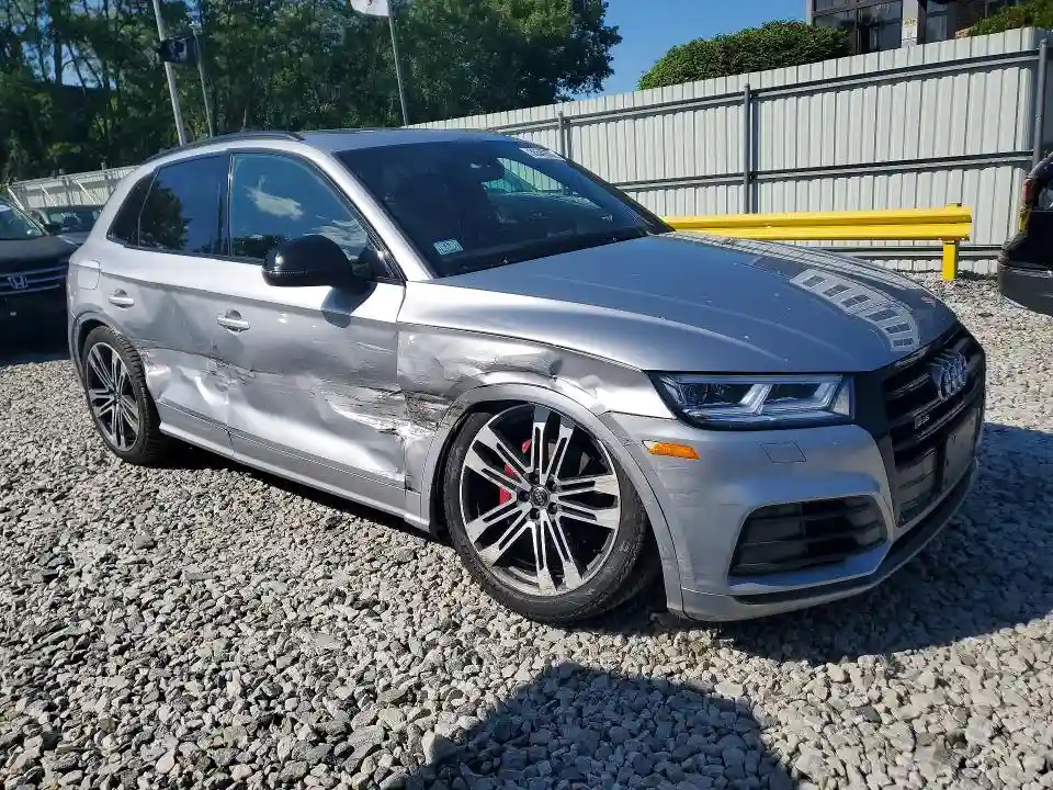 WA1B4AFY3L2064374 2020 AUDI SQ5-3
