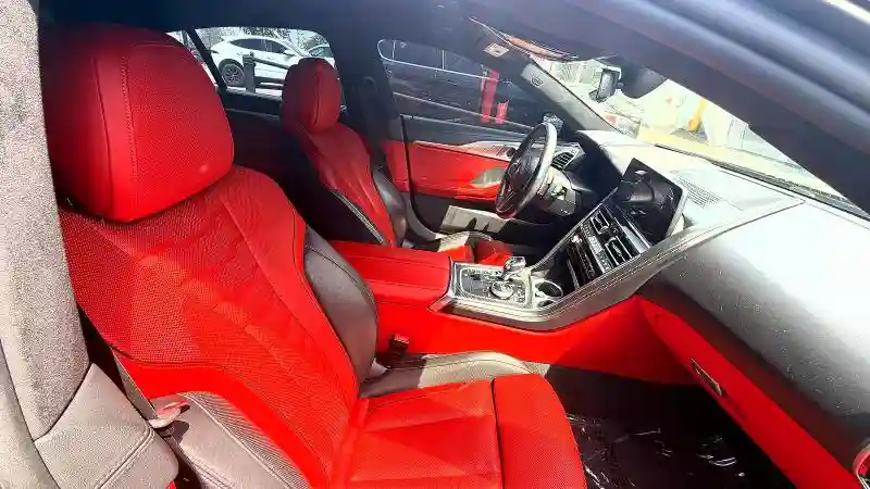 WBAGV8C09PCK90335 2023 BMW M8-4