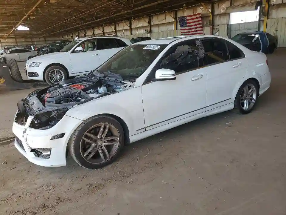 WDDGF4HB9EG158836 2014 MERCEDES-BENZ C-CLASS-0