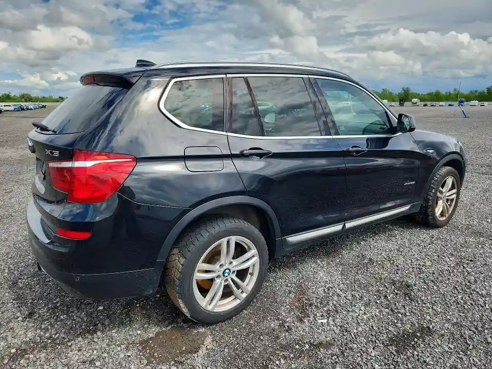 5UXWX9C38H0T21715 2017 BMW X3-2