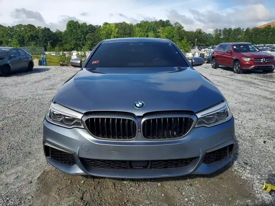 WBAJB9C5XJB287277 2018 BMW M5-4