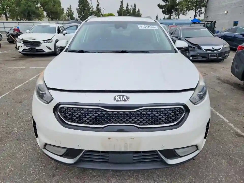 KNDCE3LC9J5175759 2018 KIA NIRO-4