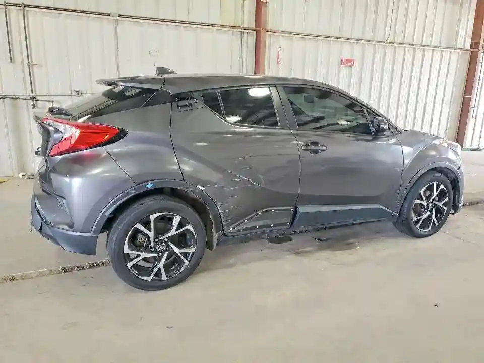 NMTKHMBX5KR068845 2019 TOYOTA C-HR-2