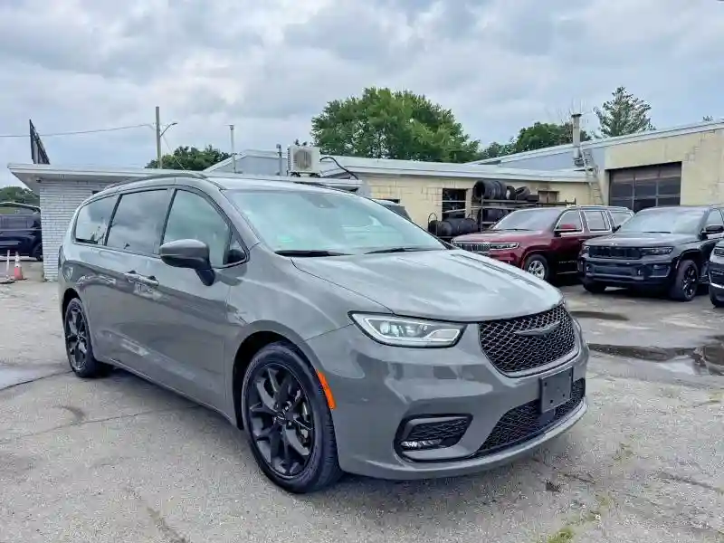 2C4RC1BG4PR516926 2023 CHRYSLER PACIFICA-0