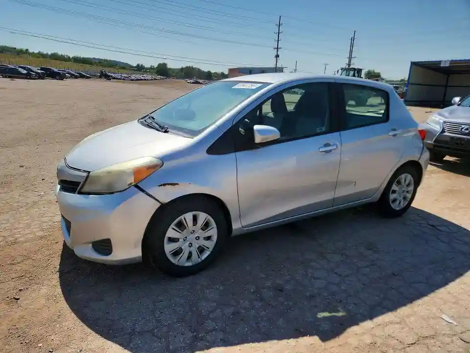 JTDKTUD37CD511987 2012 TOYOTA YARIS-0