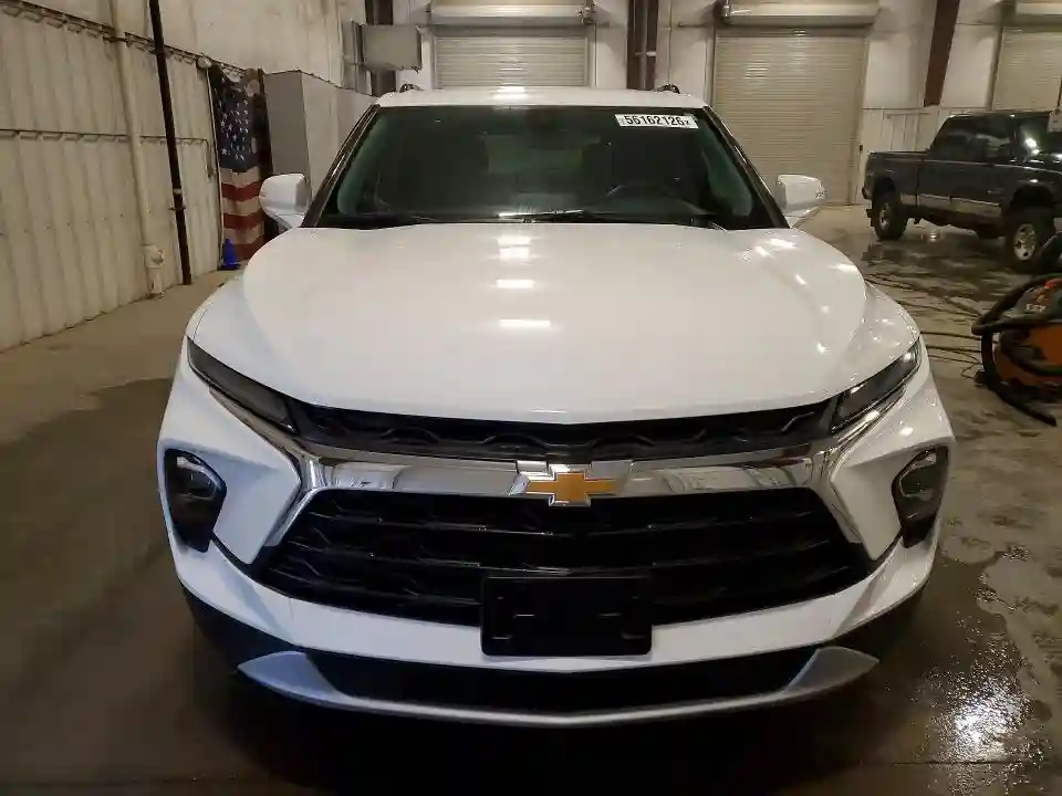 3GNKBJRS3SS105468 2025 CHEVROLET BLAZER-4