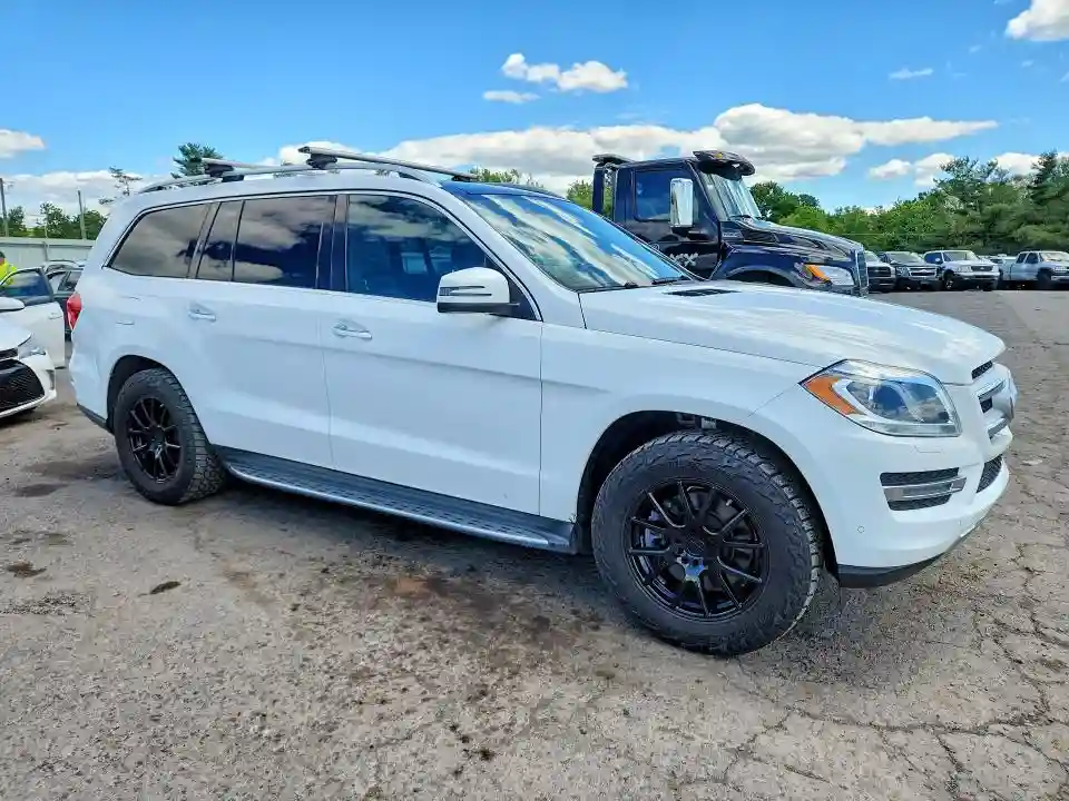4JGDF2EE6FA464604 2015 MERCEDES-BENZ GL-CLASS-3