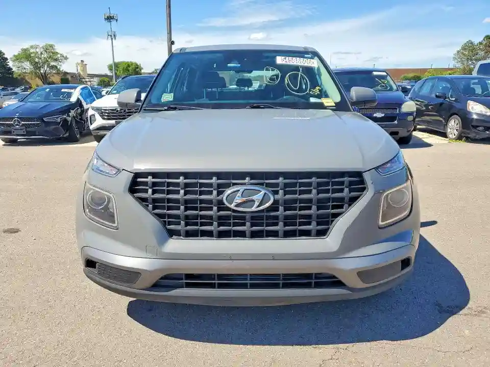KMHRB8A32MU069596 2021 HYUNDAI VENUE-4