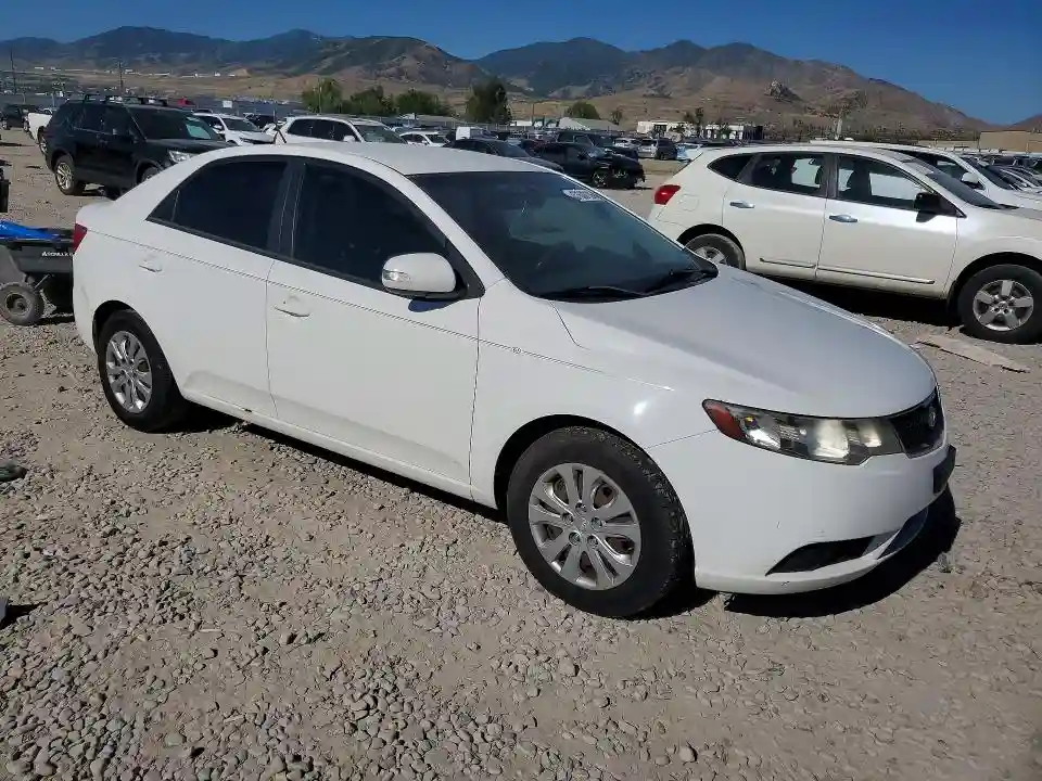 KNAFU4A28A5857531 2010 KIA FORTE-3