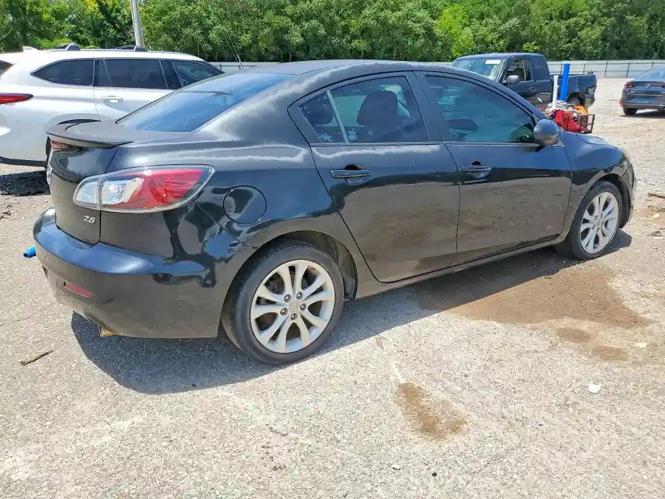 JM1BL1W56B1419962 2011 MAZDA MAZDA3-2