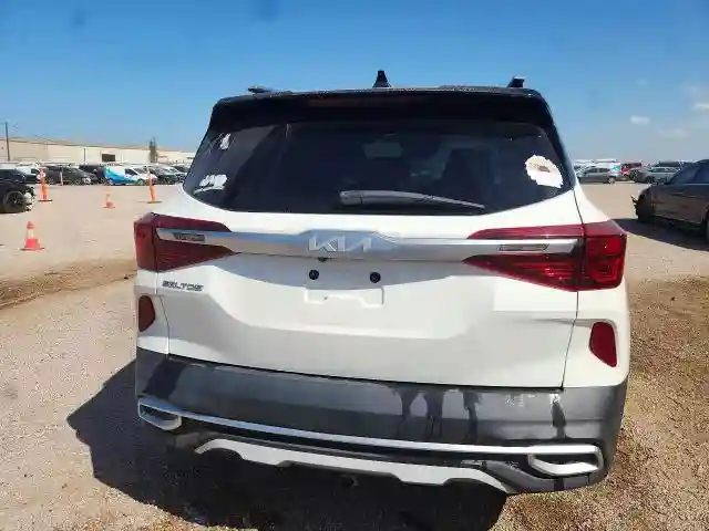 KNDEU2AA9P7395150 2023 KIA SELTOS-5