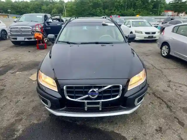 YV4940BZ3B1106721 2011 VOLVO XC70-4