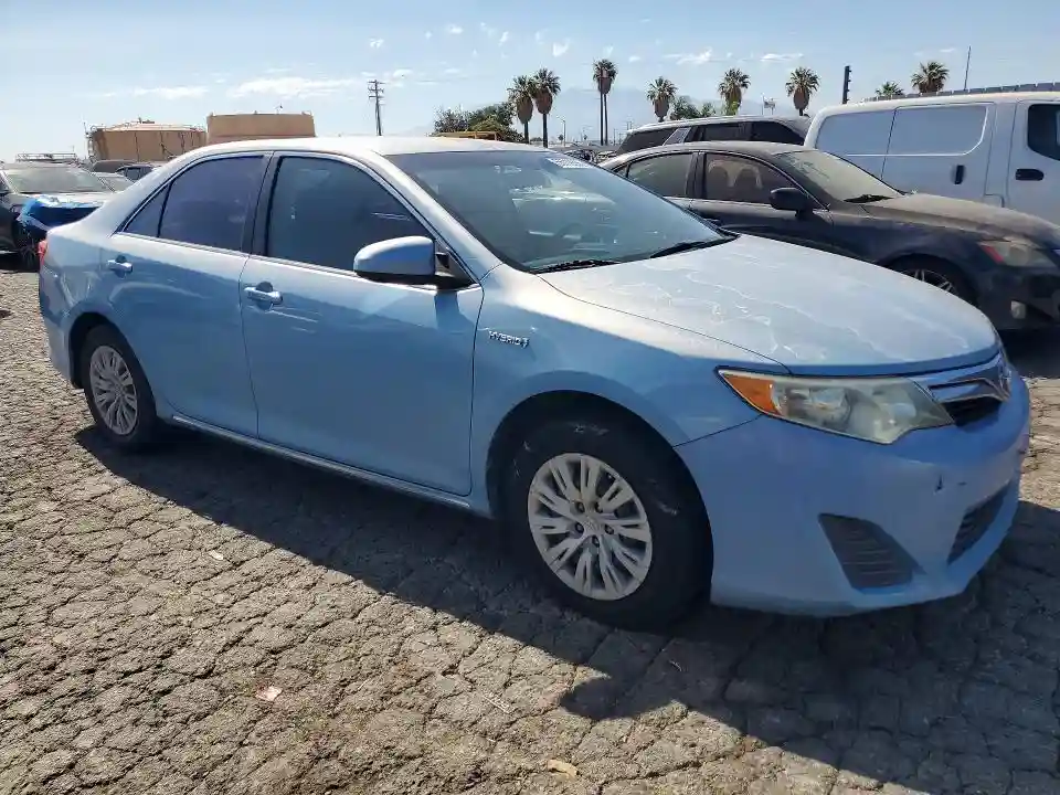 4T1BD1FK3CU036849 2012 TOYOTA CAMRY-3