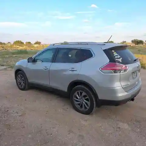5N1AT2MV9FC862097 2015 NISSAN ROGUE-2