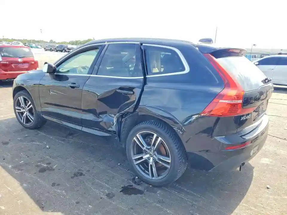 YV4A22RK1J1027568 2018 VOLVO XC60-1
