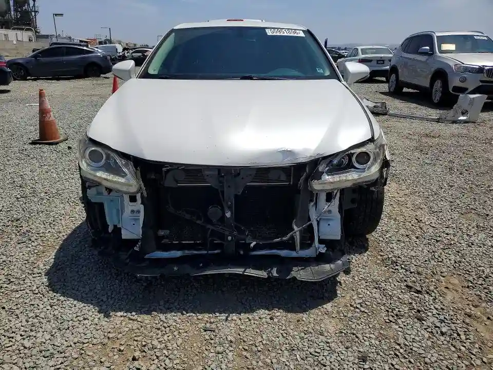 JTHKD5BH8G2263881 2016 LEXUS CT 200-4