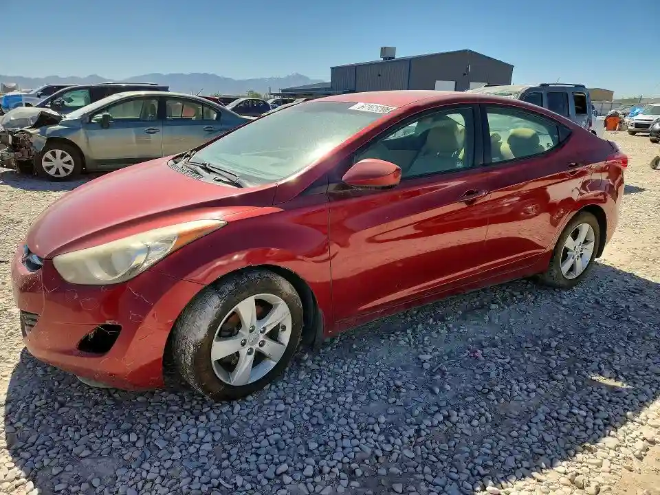 5NPDH4AE8DH212987 2013 HYUNDAI ELANTRA-0