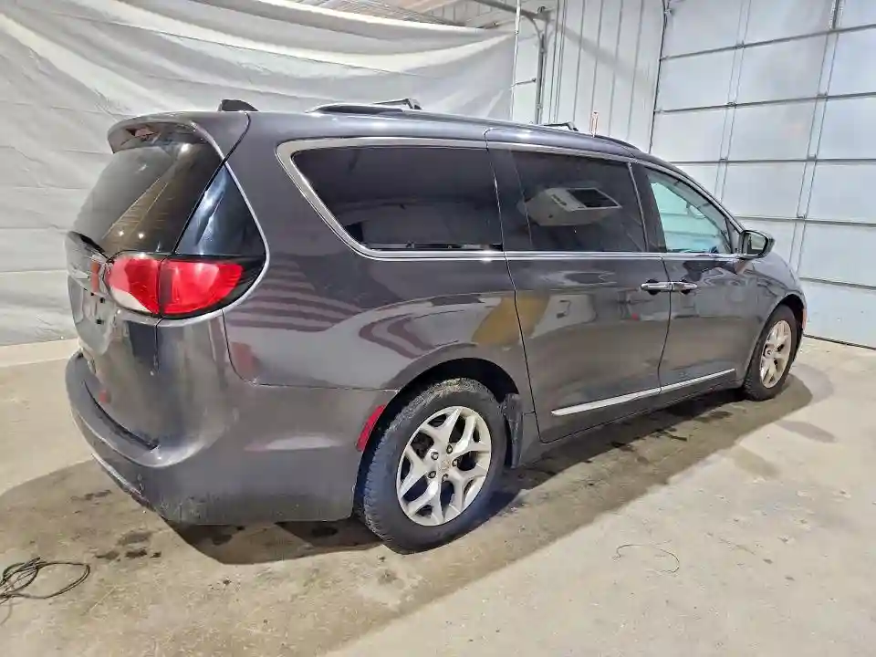 2C4RC1BG3HR636086 2017 CHRYSLER PACIFICA-2