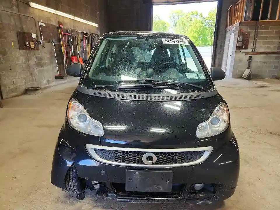 WMEEJ3BA2DK637865 2013 SMART FORTWO-4