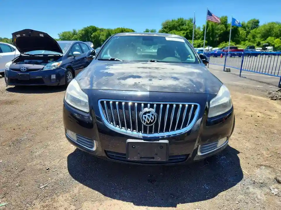 W04GP5EC1B1012028 2011 BUICK REGAL-4