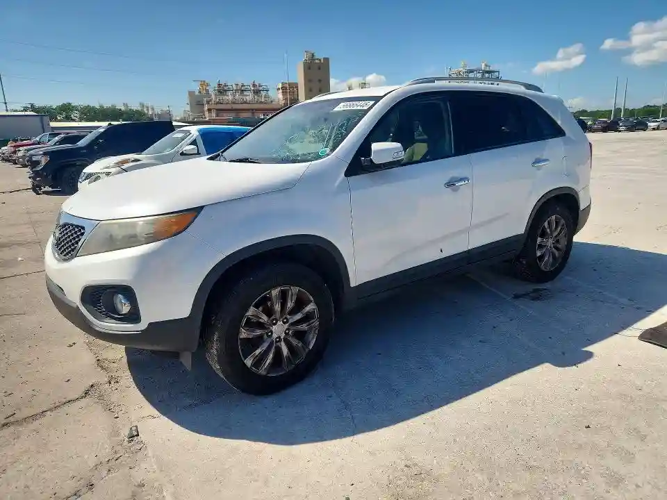 5XYKU3A14BG173216 2011 KIA SORENTO-0
