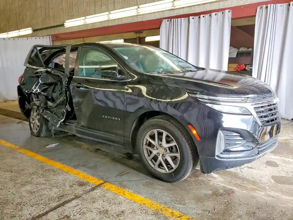3GNAXUEV8NL250020 2022 CHEVROLET EQUINOX-3