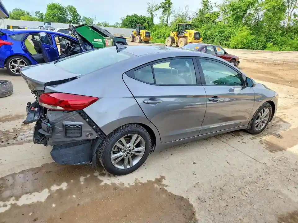 5NPD84LF7JH371159 2018 HYUNDAI ELANTRA VA-2