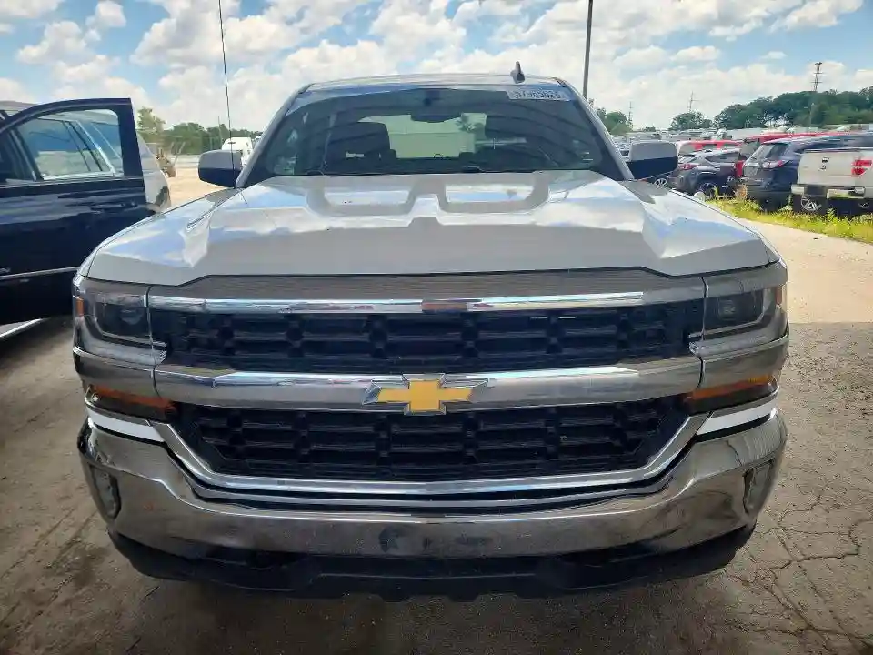 3GCUKREC4JG598741 2018 CHEVROLET SILVERADO-4