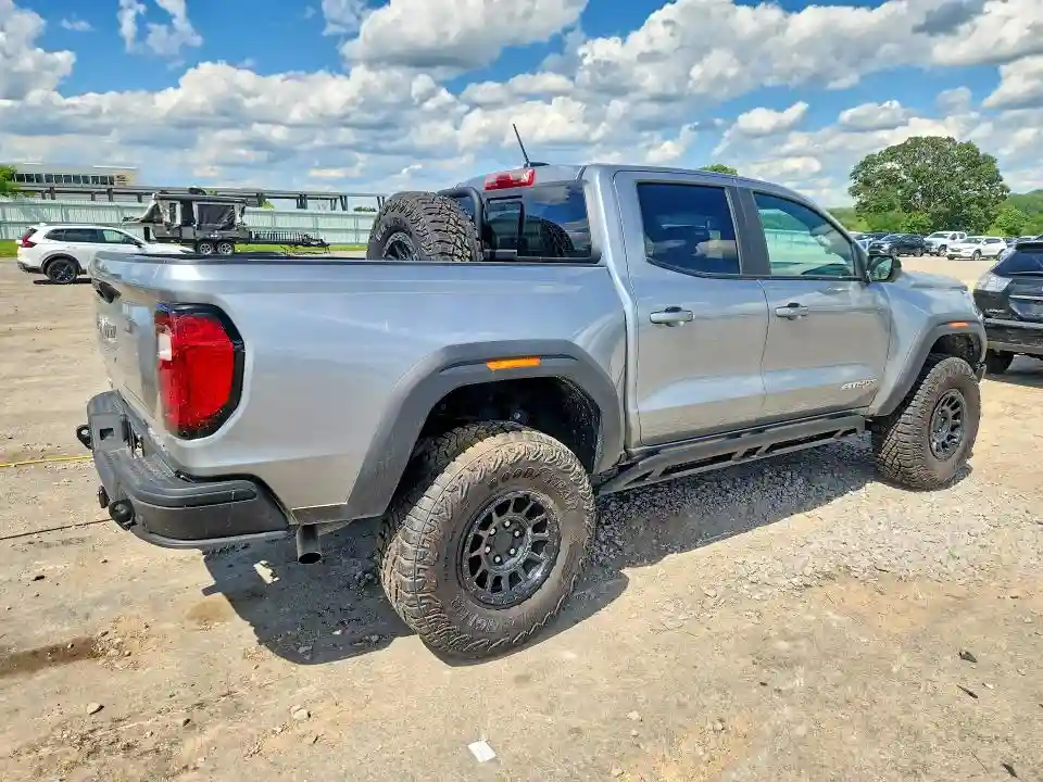 1GTP6EEK7R1205259 2024 GMC CANYON-2