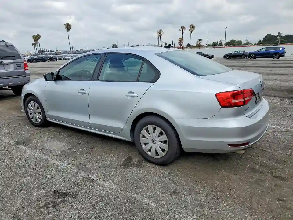 3VW2K7AJ5FM284666 2015 VOLKSWAGEN JETTA-1