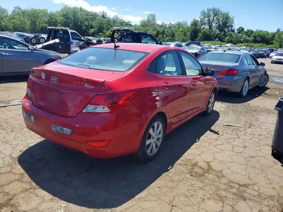 KMHCU4AE8EU768307 2014 HYUNDAI ACCENT-2