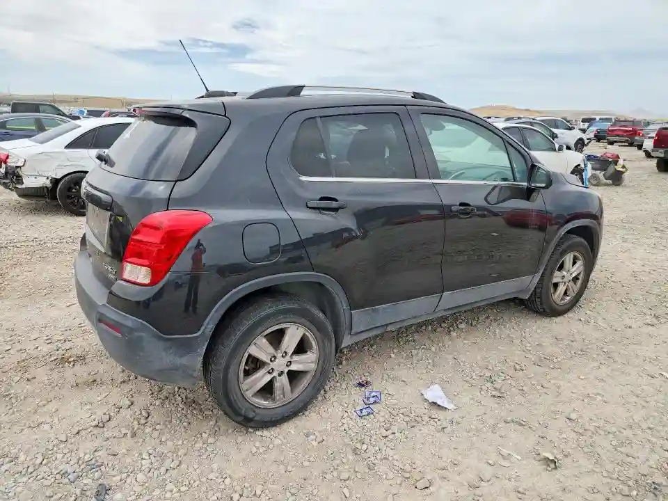 KL7CJPSBXGB713856 2016 CHEVROLET TRAX-2