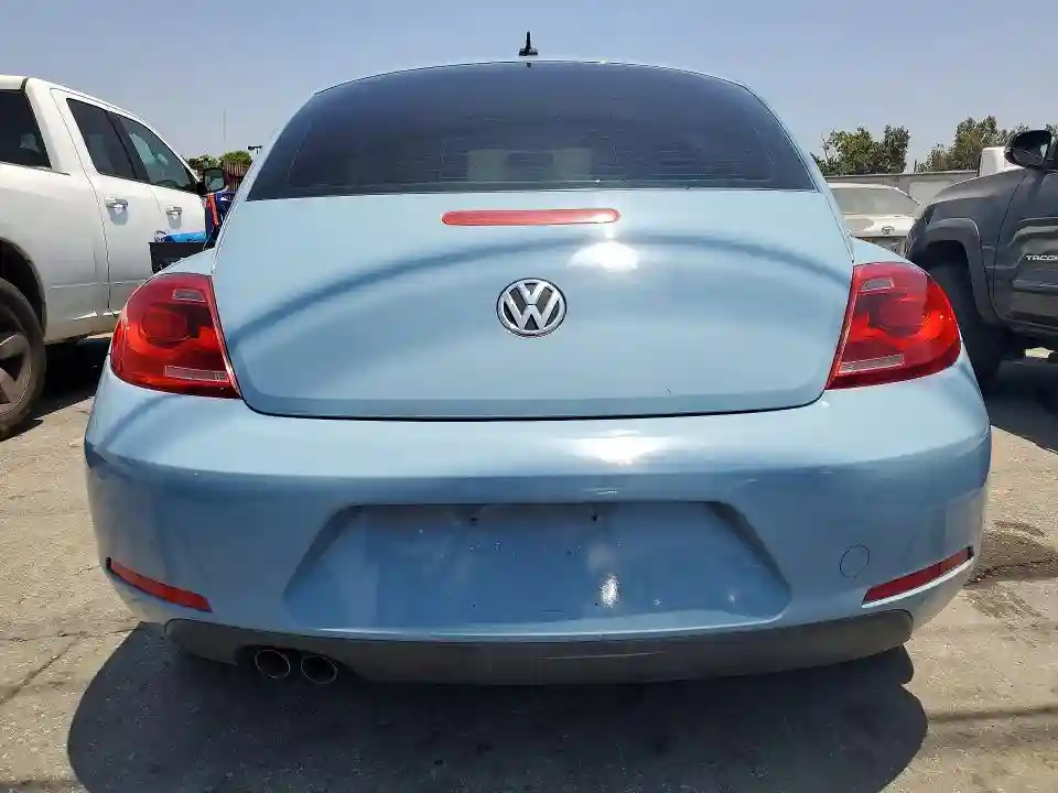 3VWHP7AT6CM625453 2012 VOLKSWAGEN BEETLE-5