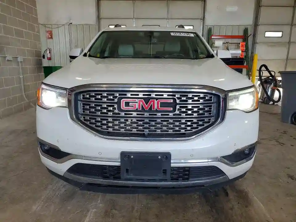 1GKKNPLS4HZ159454 2017 GMC ACADIA DEN-4