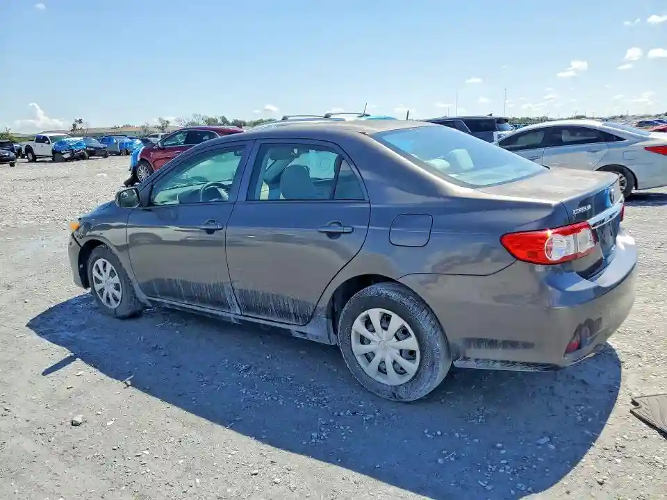5YFBU4EE3CP020794 2012 TOYOTA COROLLA-1