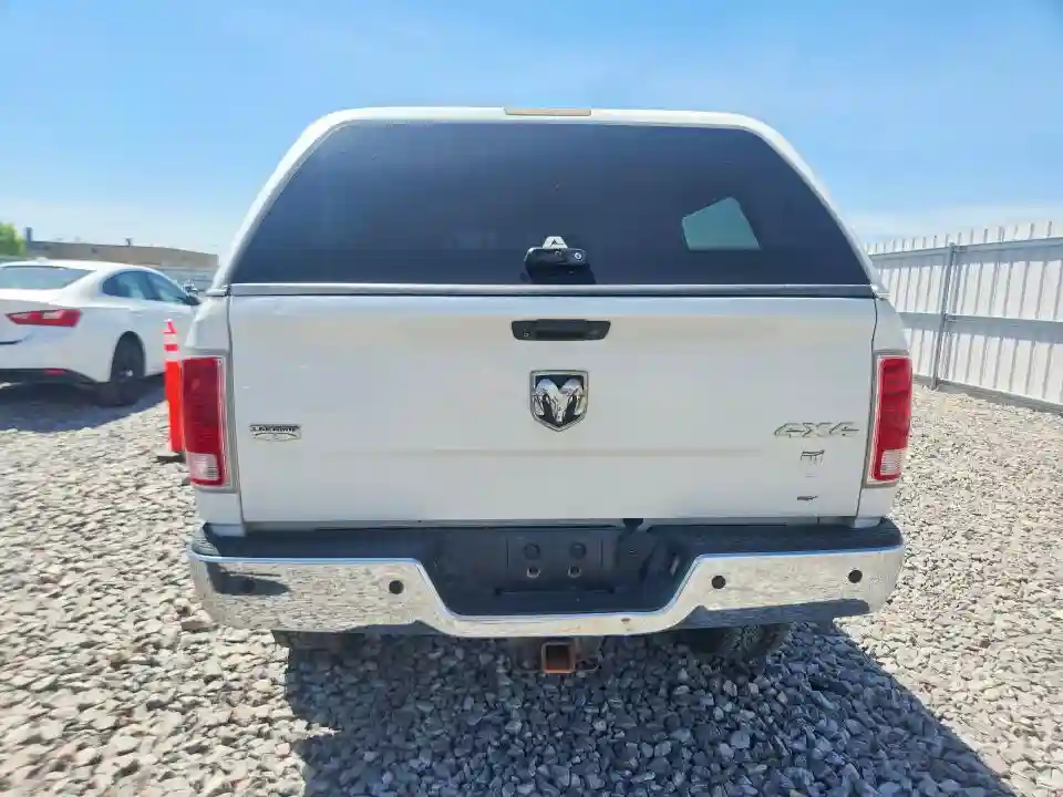 3C6UR5FL7EG321064 2014 RAM 2500-5