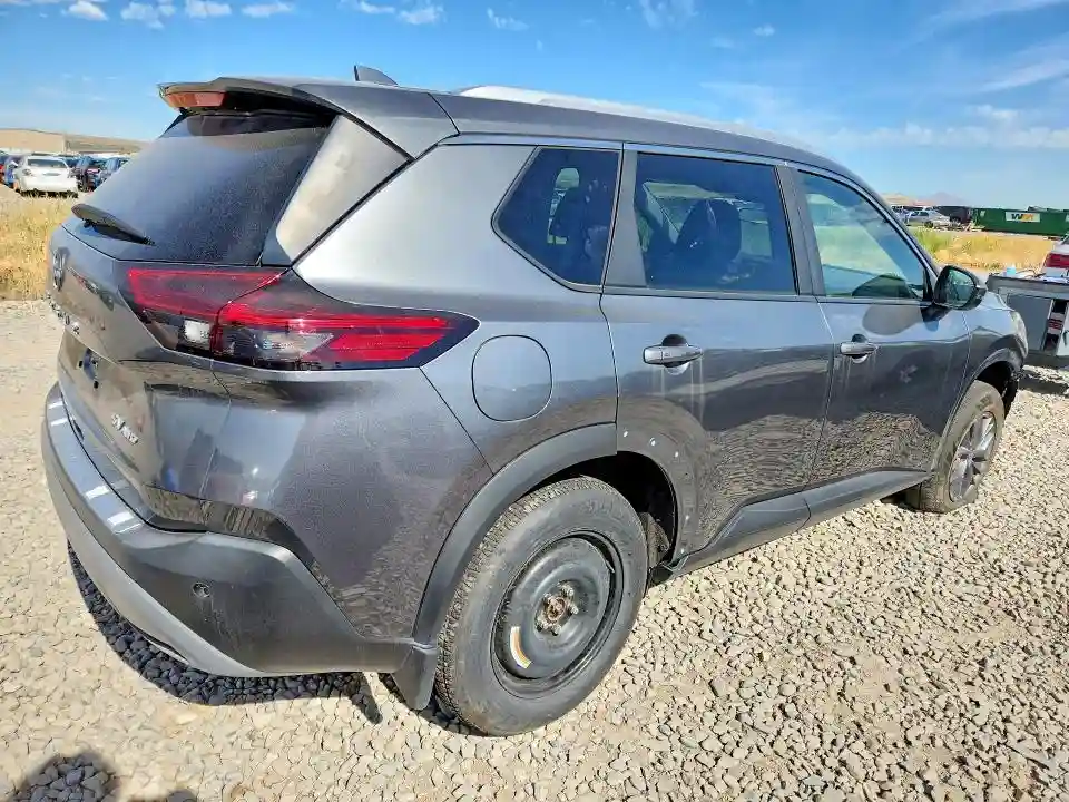 5N1BT3BB8PC735944 2023 NISSAN ROGUE-2