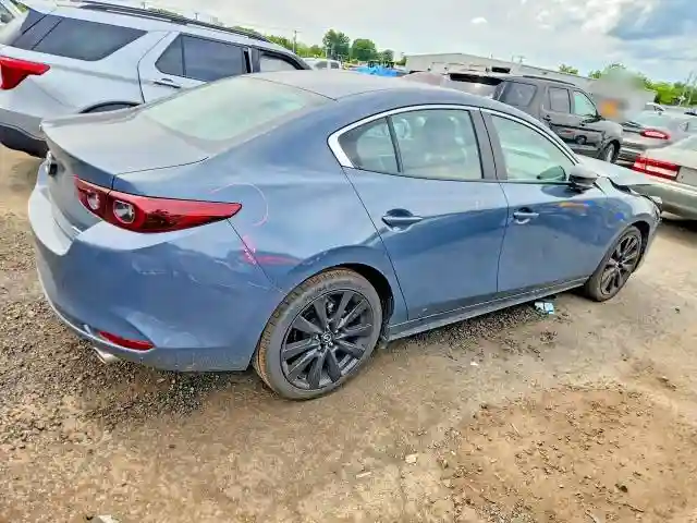 3MZBPBCM4RM411827 2024 MAZDA 3-2