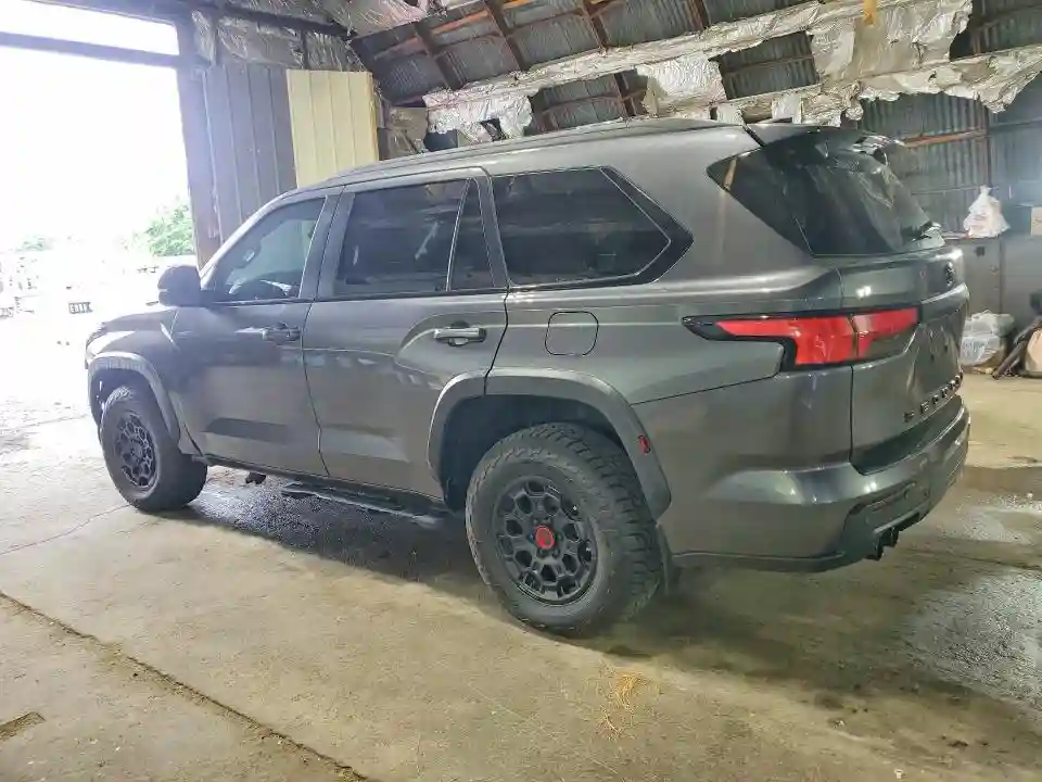 7SVAAABA7RX046755 2024 TOYOTA SEQUOIA-1